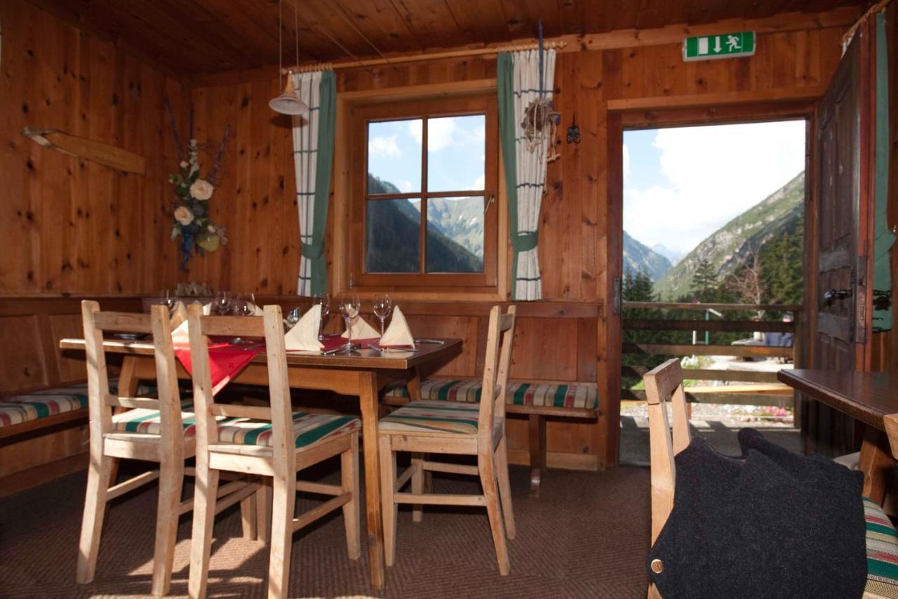 Berggasthaus Hermine Madau Zams Exteriér fotografie